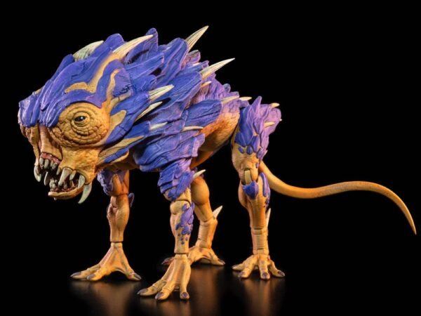 2024 Four Horsemen Cosmic Legions: OxKrewe: Book One, Thraxxon Lowland Scapeback Figure - Image 2