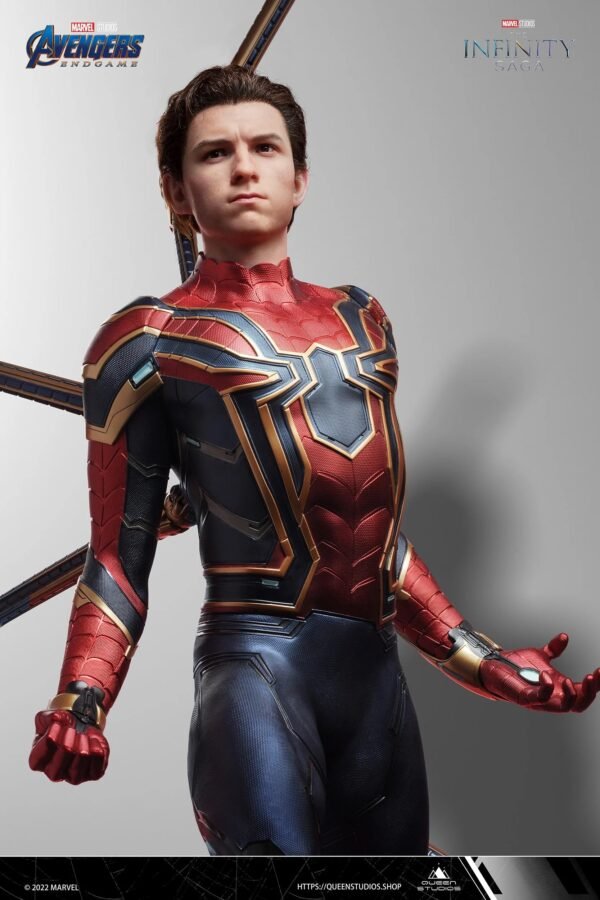Queen Studios Iron Spider-Man 1/2 Scale Premium Edition Statue - Image 2