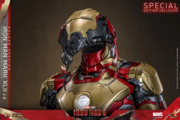 2024 Hot Toys Iron Man 3 Iron Man Mark XLII (2.0) Deluxe Sixth Scale Figure - Image 7