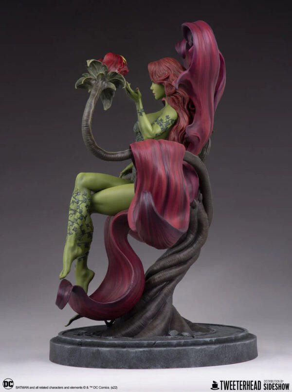 Tweeterhead DC Comics Poison Ivy Variant Maquette - Image 6