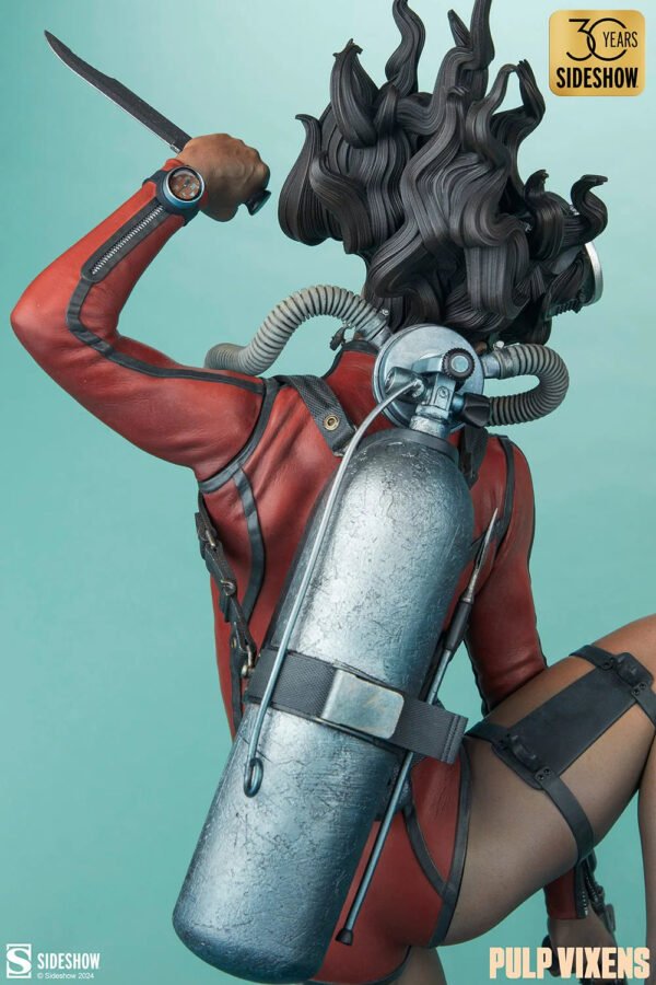 2024 Sideshow Collectibles Pulp Vixens: Deep Down Premium Format Figure - Image 7