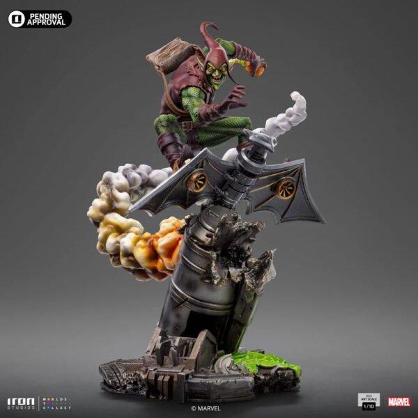 2024 Iron Studios Marvel Comics Green Goblin Art Scale 1/10 Statue - Image 2