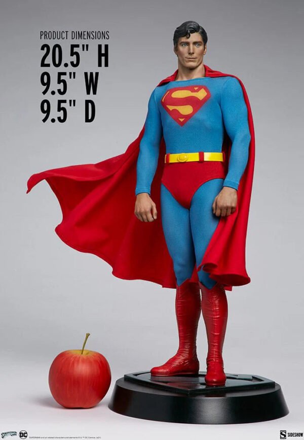 Sideshow Collectibles Superman: The Movie Premium Format Figure - Image 10