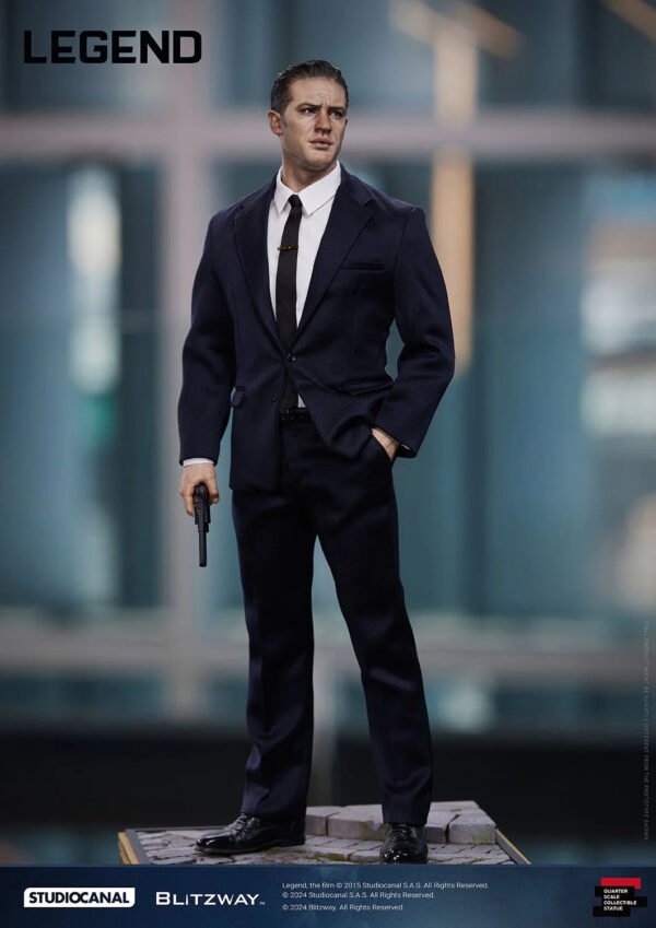 2024 Blitzway Legend(2015) Reginald “Reggie” Kray 1/4 Superb Scale Statue - Image 3