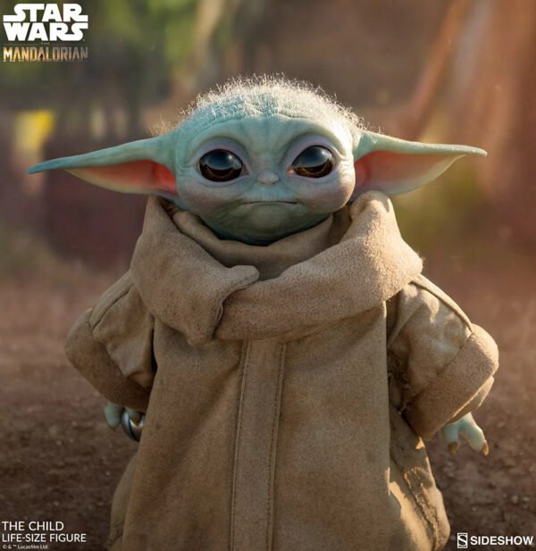 Sideshow Collectibles The Child Baby Yoda Life-Size Figure - Image 3