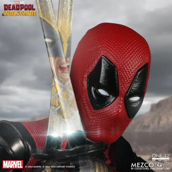 2024 Mezcotoyz Deadpool & Wolverine: Deadpool Deluxe Edition One:12 Collective Action Figure
