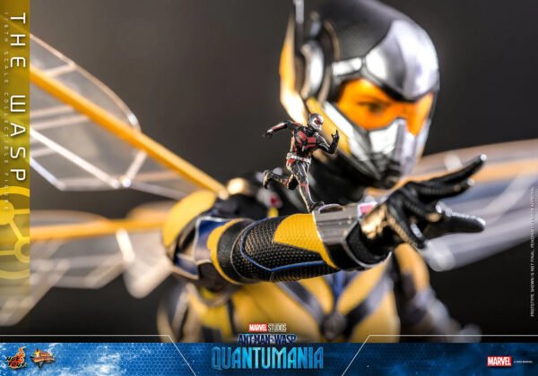 2024 Hot Toys Ant-Man and the Wasp: Quantumania The Wasp Sixth Scale Figure - Image 2