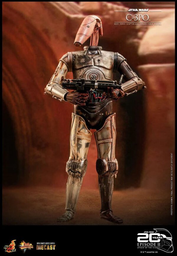 Hot Toys Star Wars Attack of the Clones C-3PO Sixth Scale Figure - Image 6