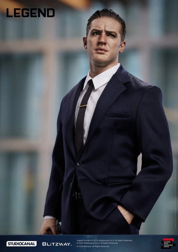 2024 Blitzway Legend(2015) Reginald “Reggie” Kray 1/4 Superb Scale Statue - Image 8