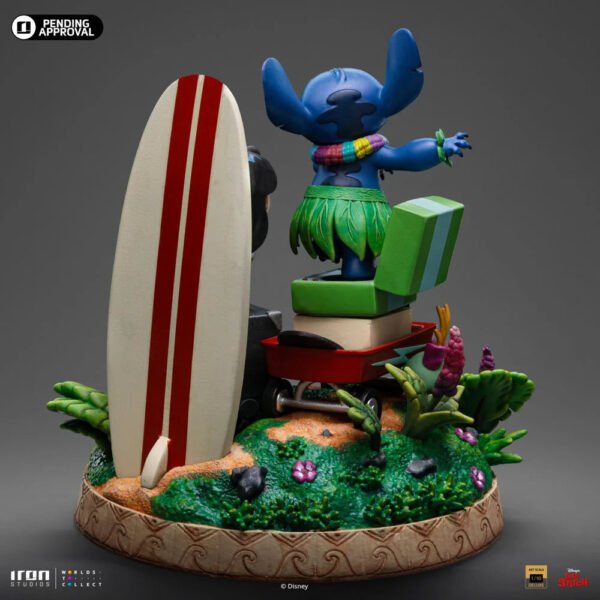 2024 Iron Studios Disney Lilo & Stitch 1/10 Deluxe Art Scale Statue - Image 5