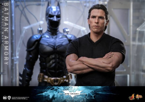 2024 Hot Toys Batman Armory with Bruce Wayne Sixth Scale Figure Set - Image 4