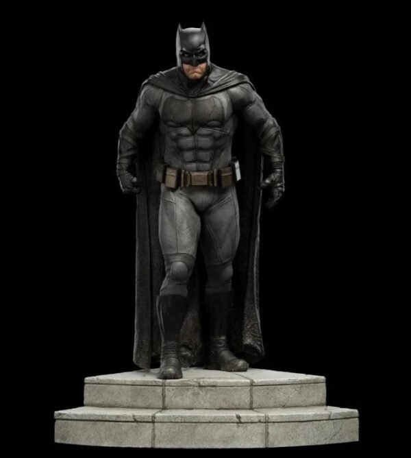Weta Workshop Zack Snyder's Justice League Trinity Series Batman 1/6 Scale Statue - Image 3