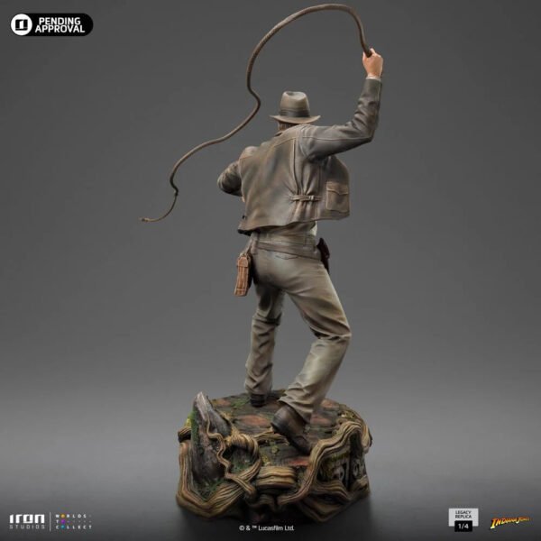 2024 Iron Studios Indiana Jones and the Raiders of the Lost Ark Legacy Replica 1/4 Scale Statue - Image 3