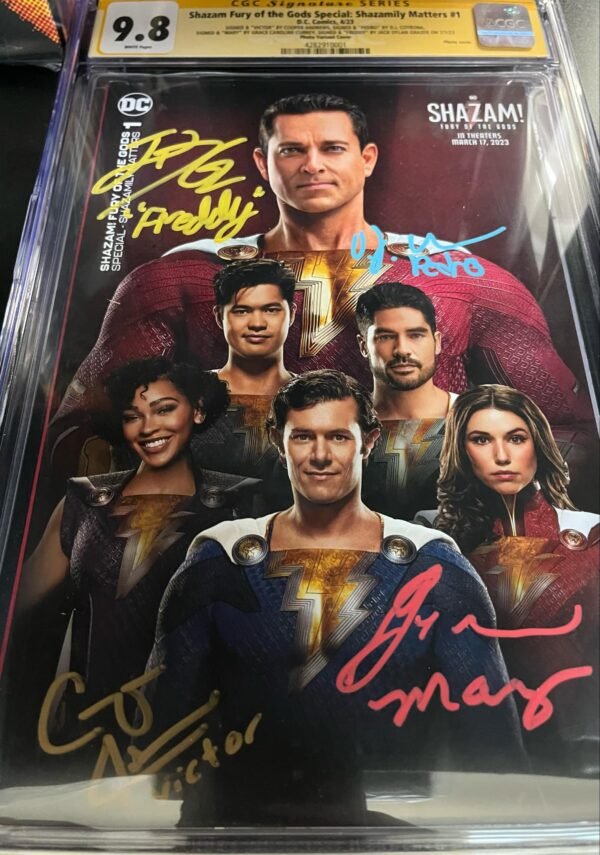 CGC 9.8 Signature Series Shazam Fury of the Gods Special: Shazamily Matters #1 Signed by 4 - Andrews, Cotrona, Currey & Grazer