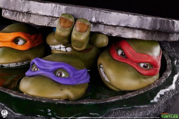 2024 PCS Teenage Mutant Ninja Turtles TMNT: Underground 1/1 Scale Diorama - Image 11