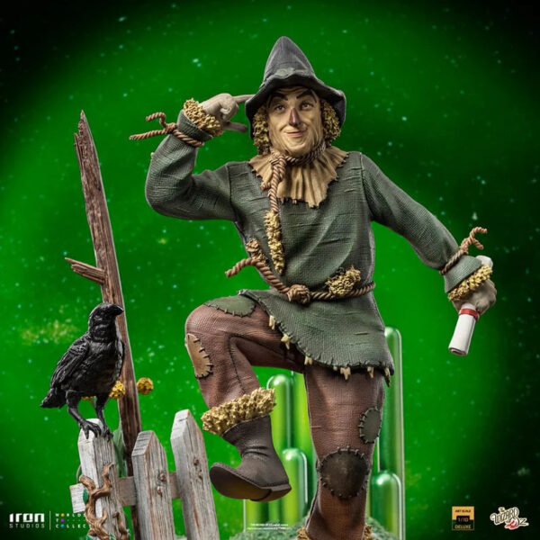 Iron Studios The Wizard of Oz Scarecrow Deluxe 1/10 Art Scale Statue - Image 3