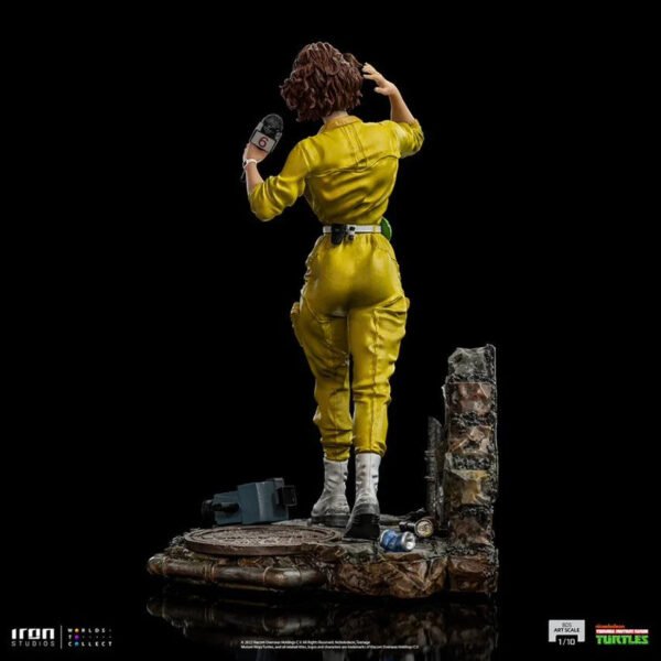 2024 Iron Studios Teenage Mutant Ninja Turtles April O’Neal 1/10 Art Scale Statue - Image 3