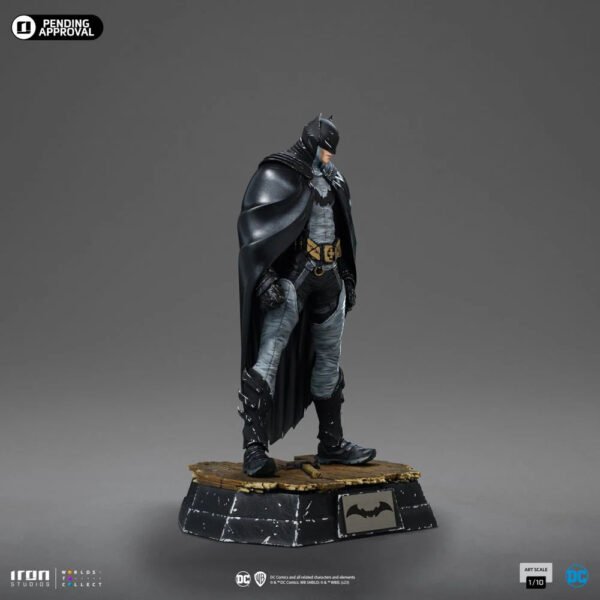 2024 Iron Studios DC Comics Batman by Rafael Grampá 1/10 Art Scale Statue - Image 4