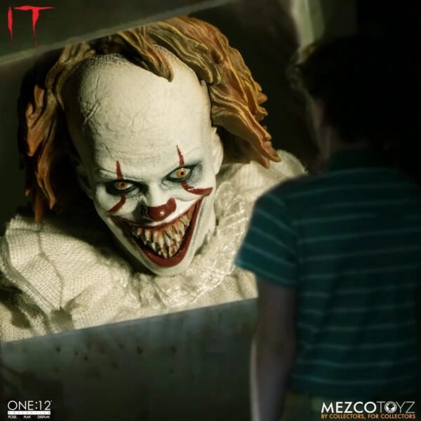Mezco Toyz It: Pennywise One:12 Action Figure - Image 7
