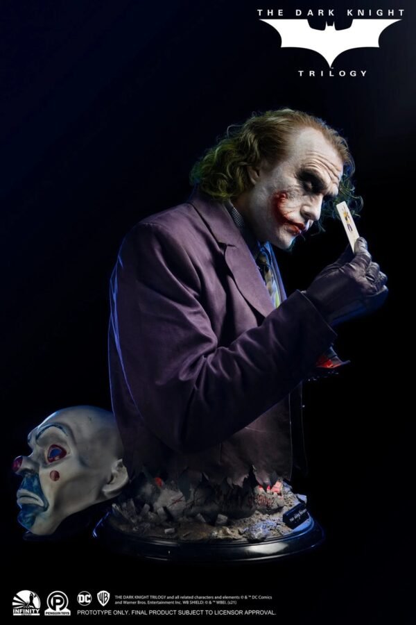 2024 Infinity Studio The Dark Knight Joker (Heath Ledger) Life-Size Bust - Image 4