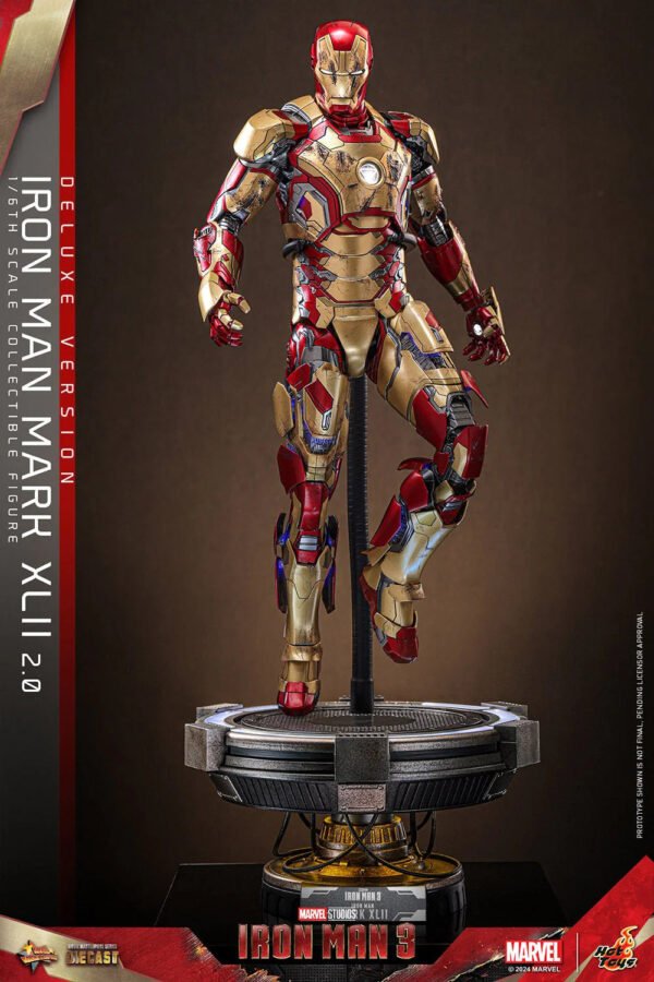 2024 Hot Toys Iron Man 3 Iron Man Mark XLII (2.0) Deluxe Sixth Scale Figure - Image 6