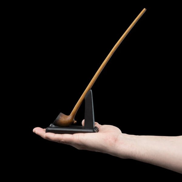 2024 Weta Workshop The Lord of the Rings Trilogy: Pipe of Aragorn Prop Replica - Image 2
