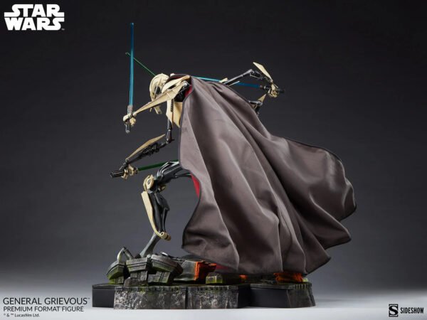 Sideshow Collectibles General Grievous Premium Format Figure - Image 5