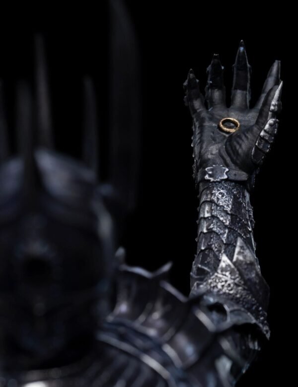Weta Workshop The Lord of the Rings: Sauron Miniature Statue - Image 7