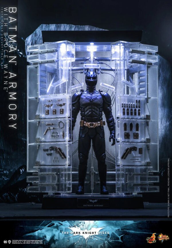 2024 Hot Toys Batman Armory with Bruce Wayne Sixth Scale Figure Set - Image 3