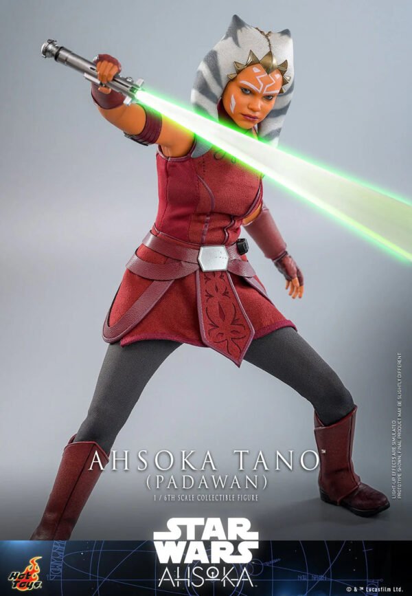 2024 Hot Toys Star Wars Ahsoka: Ahsoka Tano (Padawan) Sixth Scale Figure - Image 5
