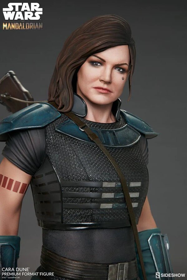 Sideshow Collectibles The Mandalorian Cara Dune Premium Format Figure - Image 8