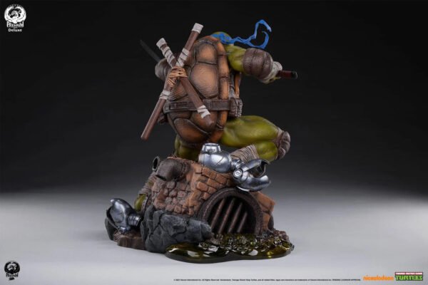 2024 PCS Collectibles Teenage Mutant Ninja Turtles: Leonardo (Deluxe Edition) 1:3 Scale Statue - Image 7