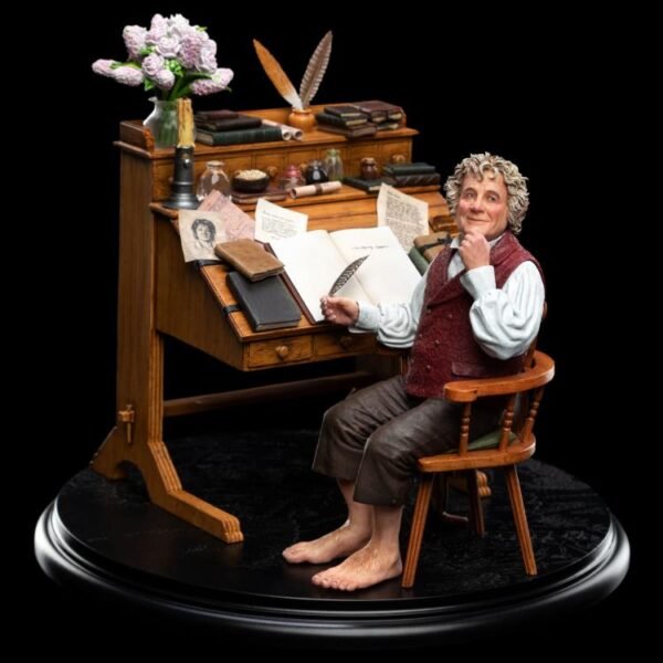 Weta Workshop The Lord of the Rings Bilbo Baggins at Desk 1:6 Scale Classic Statue - Image 4