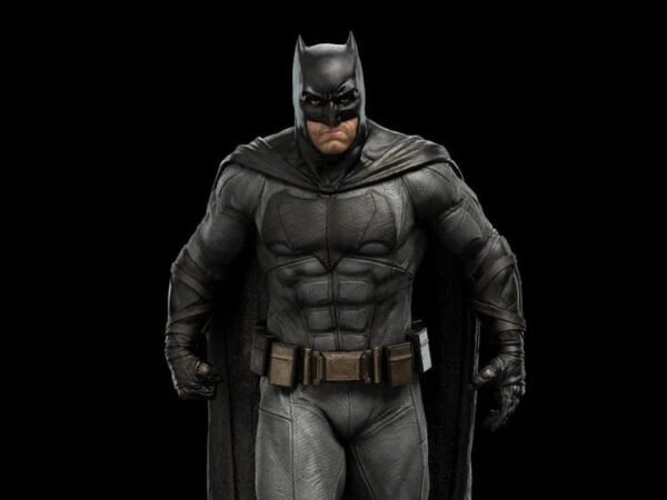 Weta Workshop Zack Snyder's Justice League Trinity Series Batman 1/6 Scale Statue - Image 2
