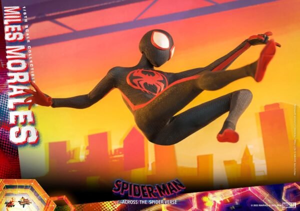 2024 Hot Toys Spider-Man: Across the Spider-Verse Miles Morales Sixth Scale Figure - Image 6
