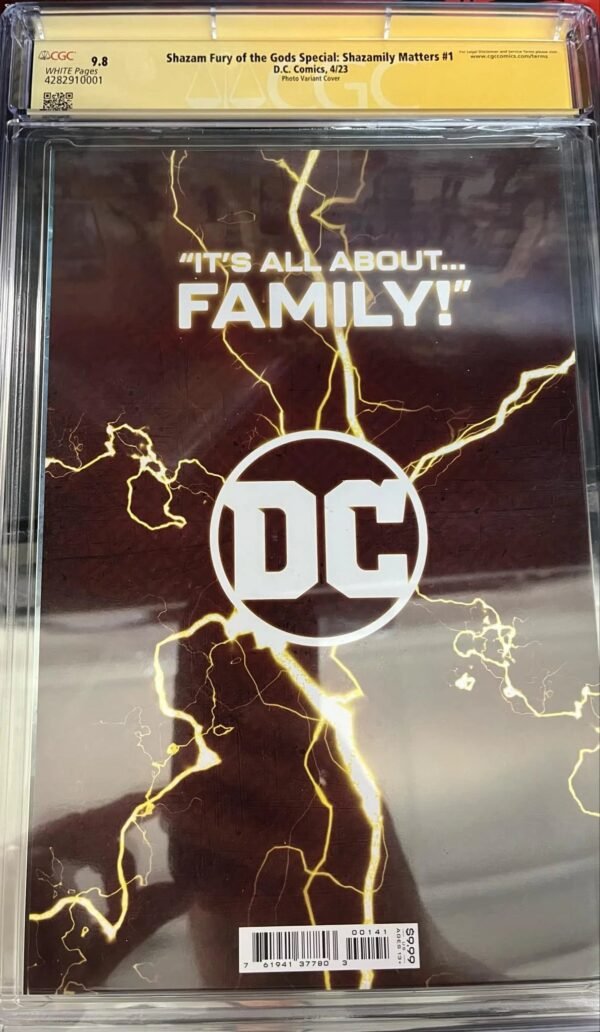 CGC 9.8 Signature Series Shazam Fury of the Gods Special: Shazamily Matters #1 Signed by 4 - Andrews, Cotrona, Currey & Grazer - Image 3