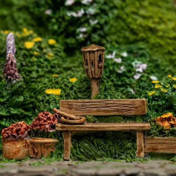 Weta Workshop The Lord of the Rings Bag End Hobbit Hole Environment Statue - Image 2
