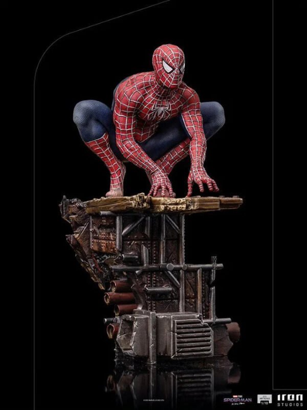 Iron Studios Marvel Studios Spider-Man No Way Home Peter #2 Tobey Maguire 1/10 Art Scale Statue - Image 2