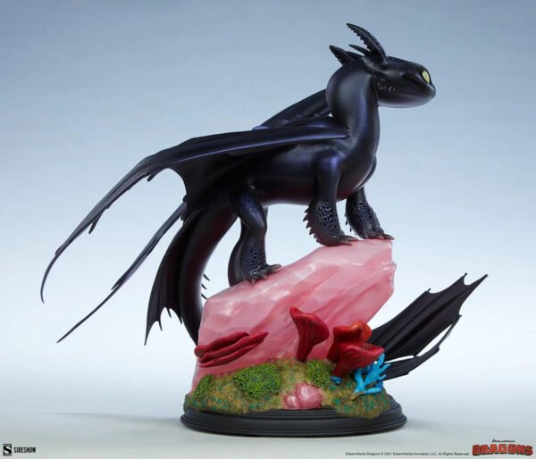 Sideshow Collectibles How to Train Your Dragon Toothless Statue - Image 3