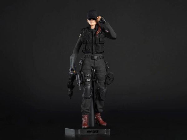 PureArts Rainbow Six Siege Ash 1/6 Scale Figure - Image 3