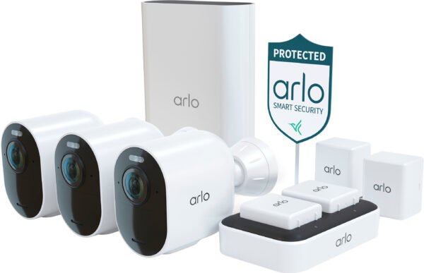 Arlo – Ultra 2 Spotlight 3-Camera Security Bundle Indoor/Outdoor Wireless 4K Security System – White